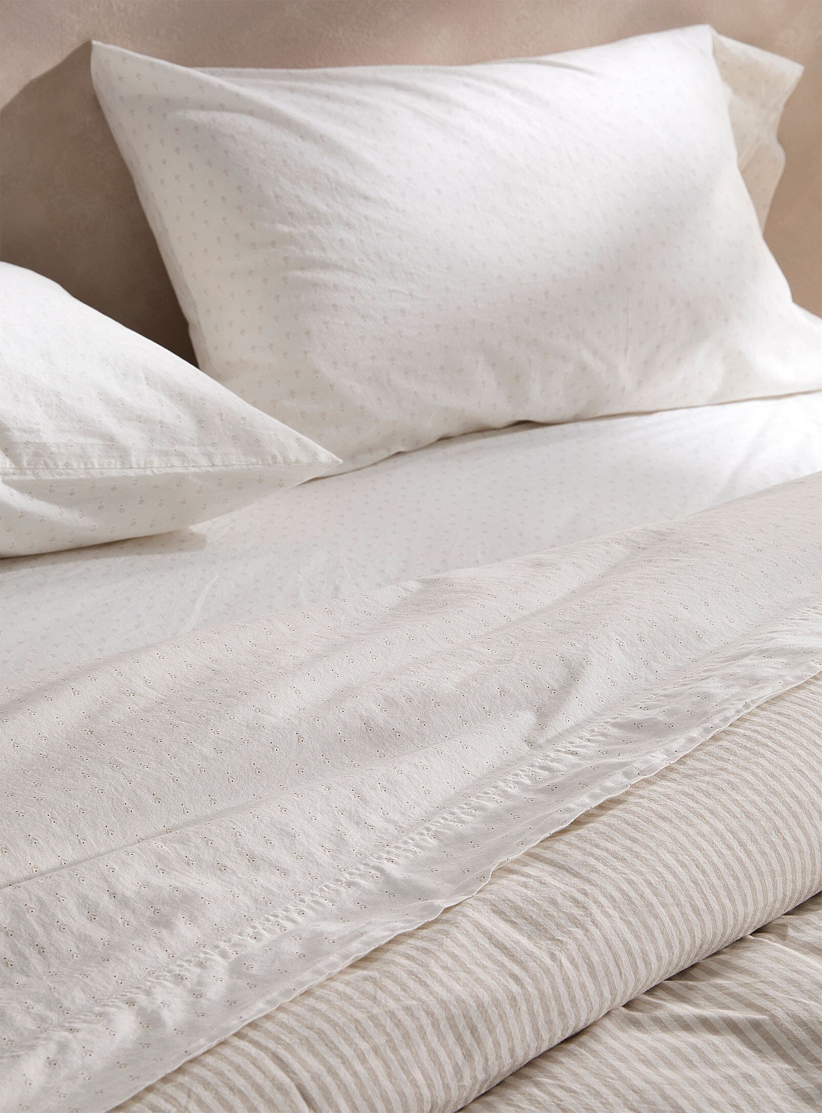 Delicate pattern pure organic cotton sheet set