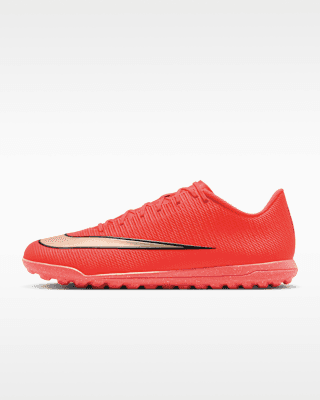 Nike Mercurial Vapor 17 Club Turf Low-Top Football Shoes