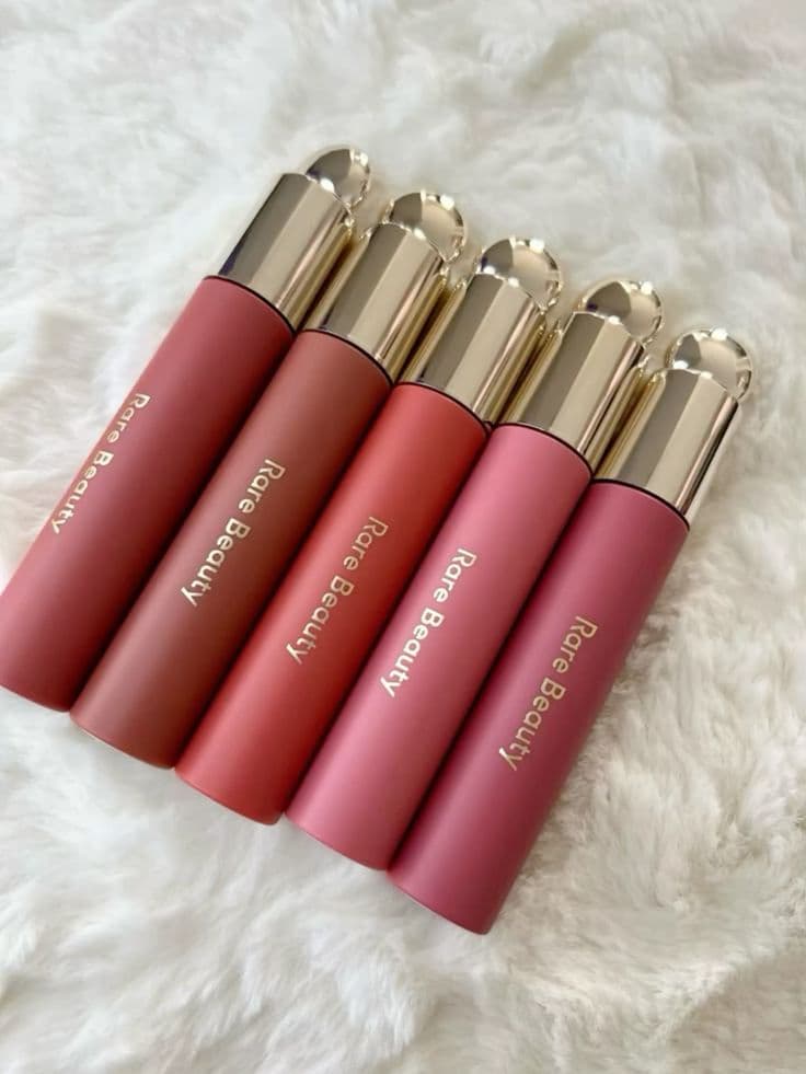 RARE BEAUTY LIP OIL