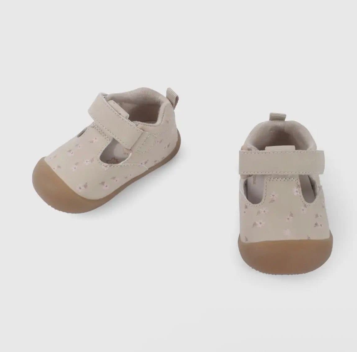 Zapatos primeros pasos 