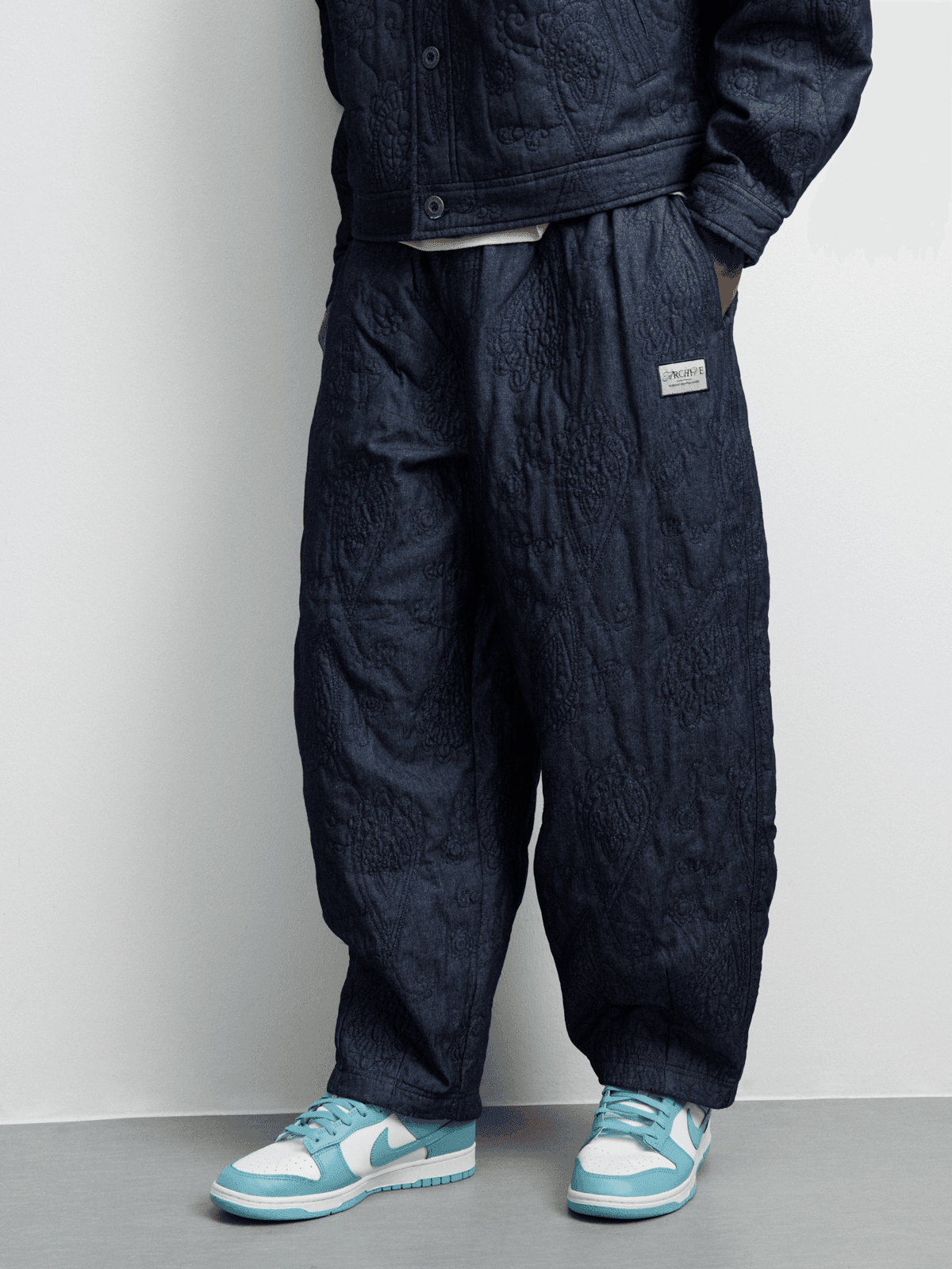 Archive Men's Tapestry Chambray Barrel Blue Pant