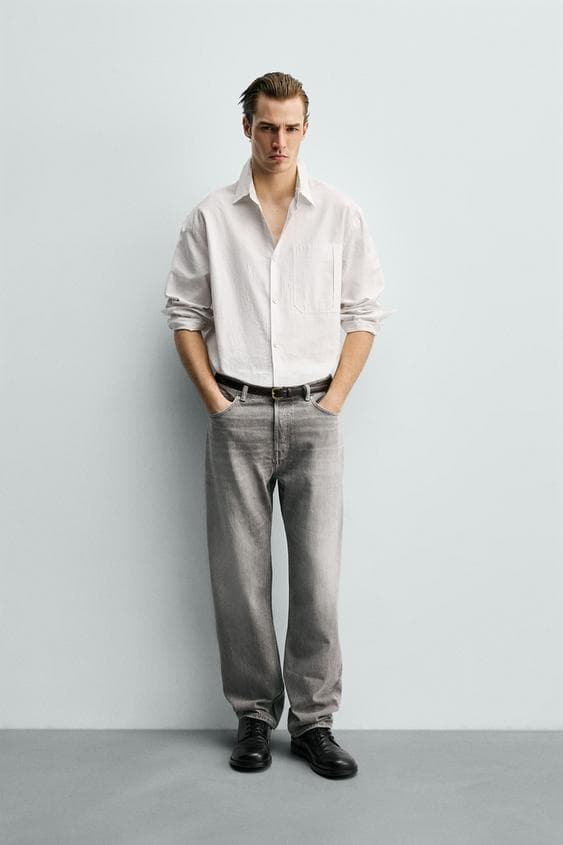 STRAIGHT-LEG JEANS
